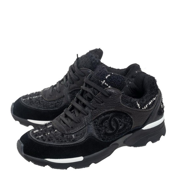 CHANEL Shoes - CHANEL tweed/leather black sneakers